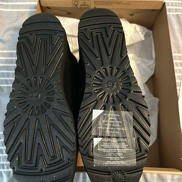 Ugg Cory II Bootie - Picture 3 of 6